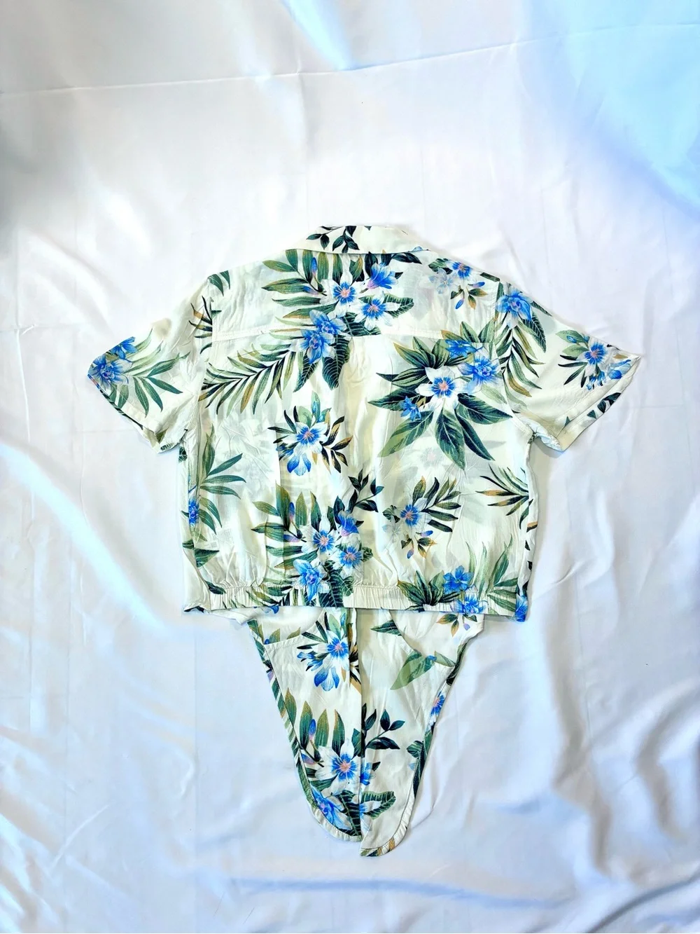American Eagle Tropical Crop Top